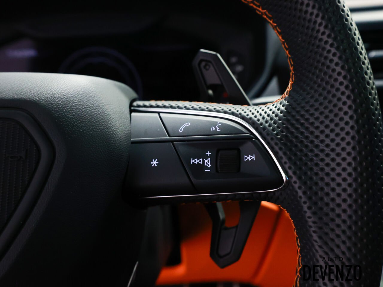 2024 Lamborghini Urus Orange Saint-Eustache - photo #15