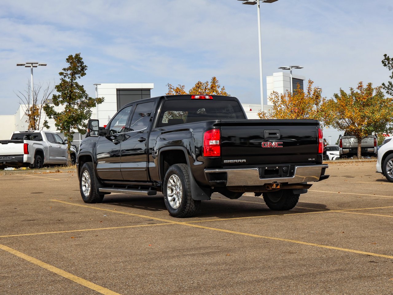 2017 GMC Sierra 1500 4WD Crew Cab 143.5 SLE Black Sherwood Park - photo #5