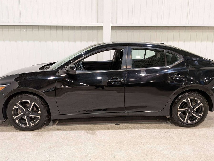 Nissan Sentra SV CVT 2024 Noir