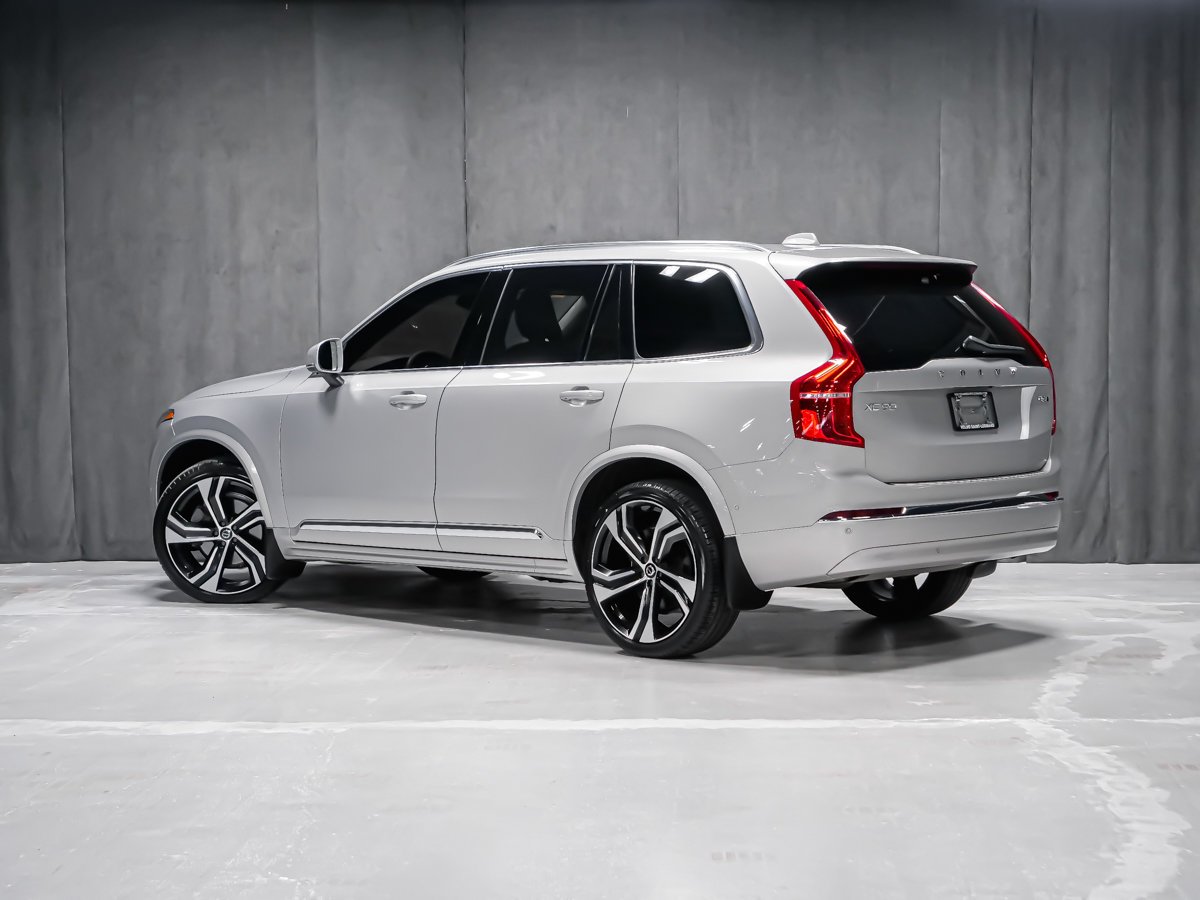 Volvo XC90 B6 ULTIMATE BRIGHT BOWERS & WILKINS 2024 Argent Montréal - photo #3