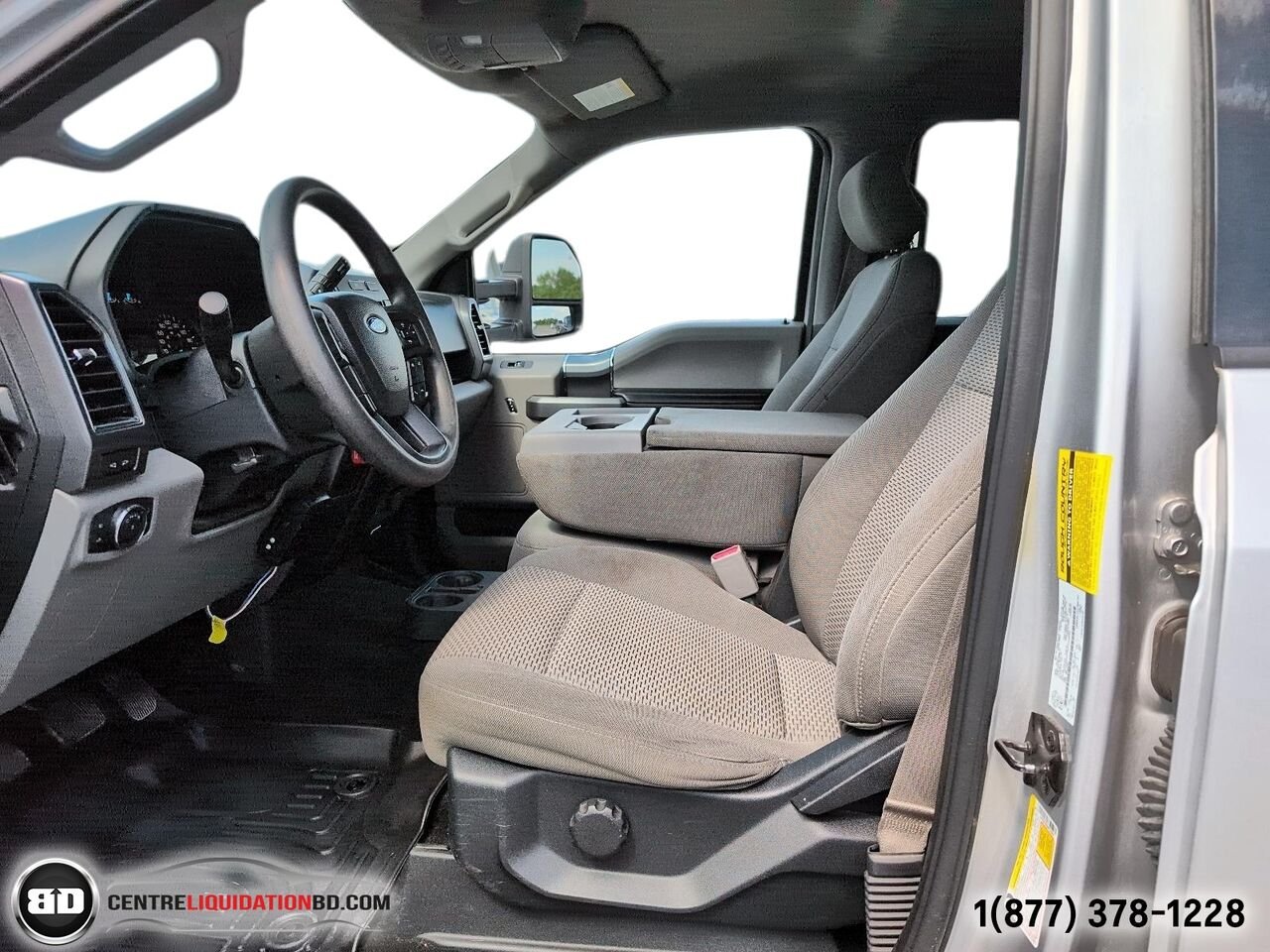 2017 Ford F-150 Cab SuperCrew 4RM 157 po XLT | BD0365 Gold Granby - photo #12