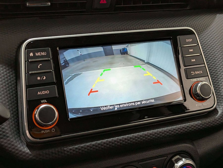 2024 Nissan Kicks S FWD Black