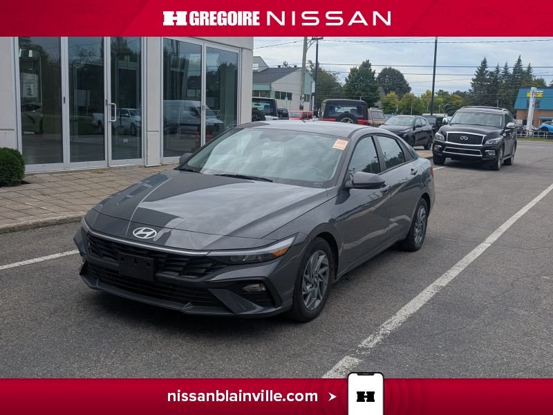 2025 Hyundai Elantra Grey Laval - photo #4