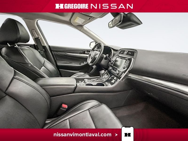 2023 Nissan Maxima White Saint-Eustache - photo #10