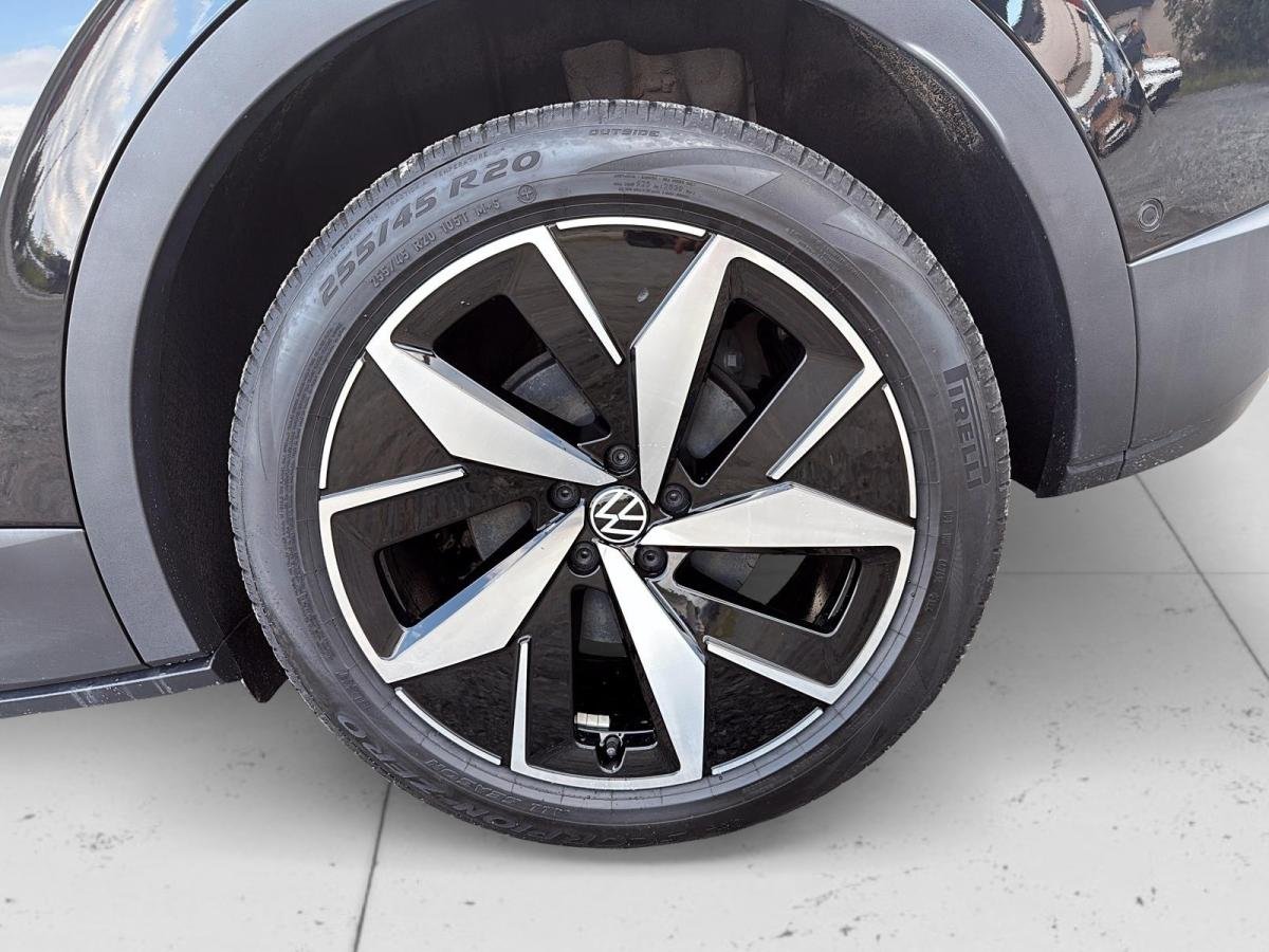 2025 Volkswagen ID.4 Deep Black Pearl Rouyn-Noranda - photo #6