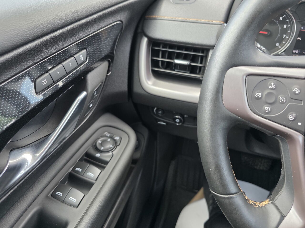 GMC Terrain AT4 2024 Rouge Rouyn-Noranda - photo #39