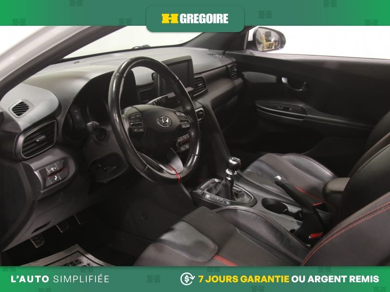 2019 Hyundai Veloster White Blainville - photo #11