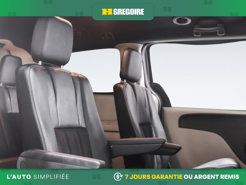 Dodge GR Caravan 2019 Gris Blainville - photo #23