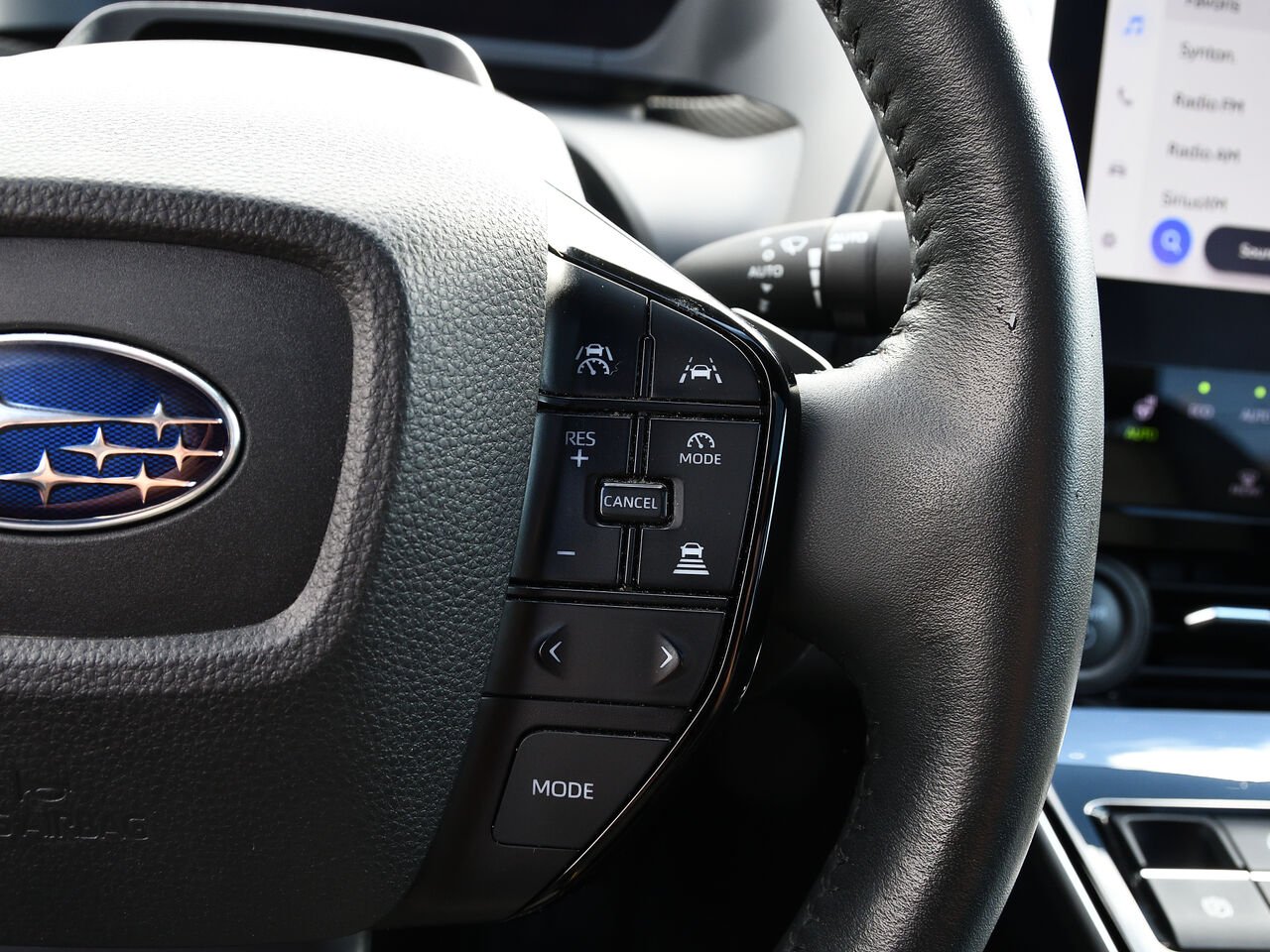 Subaru Solterra TI avec groupe technologie 2024 Noir Saint-Hyacinthe - photo #17
