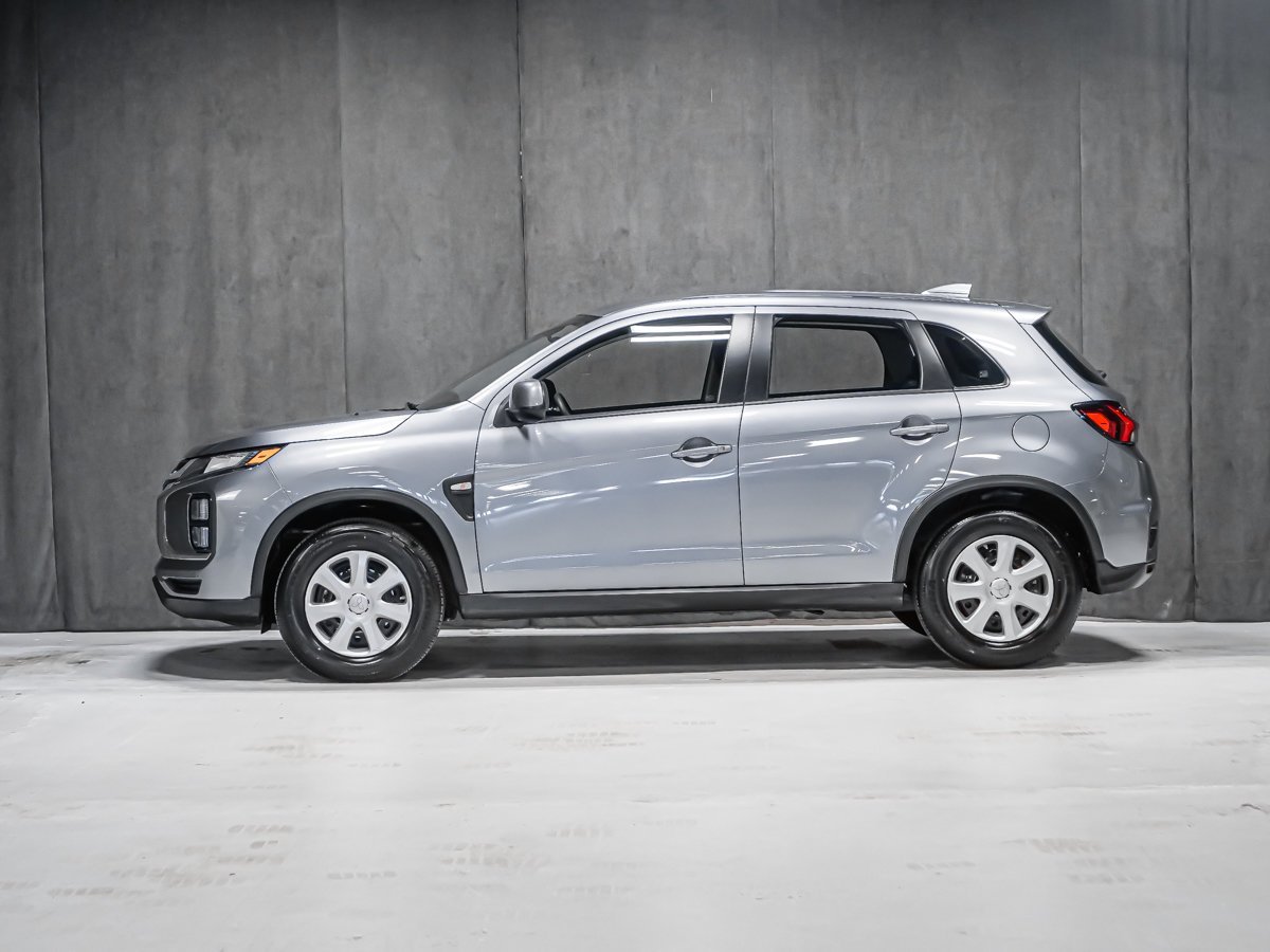 Mitsubishi RVR ES FWD CARPLAY CAMÉRA SIÈGES CHAUFFANTS 2025 Gris Montréal - photo #2