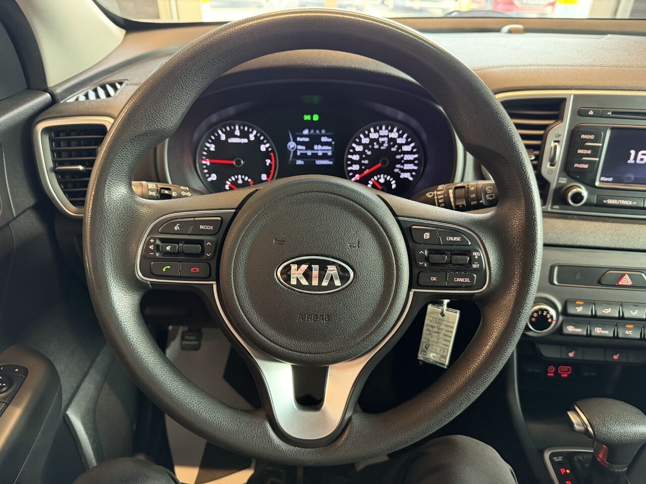2018 Kia Sportage Silver Saint-Eustache - photo #10