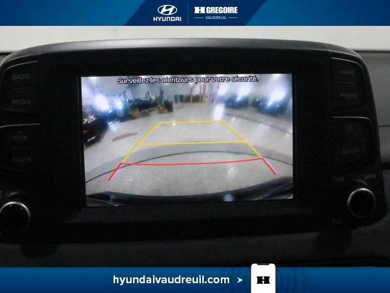Hyundai Kona YR827 | 2.0L Essential FWD 2021 Noir Laval - photo #25
