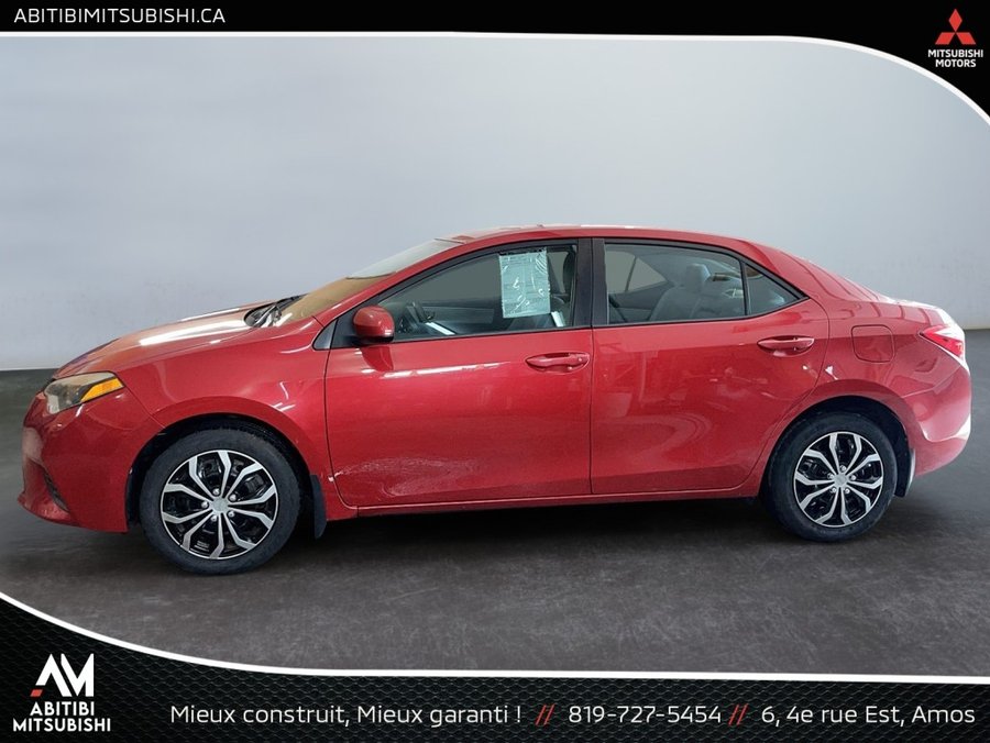 Toyota COROLLA LE 2016 Rouge