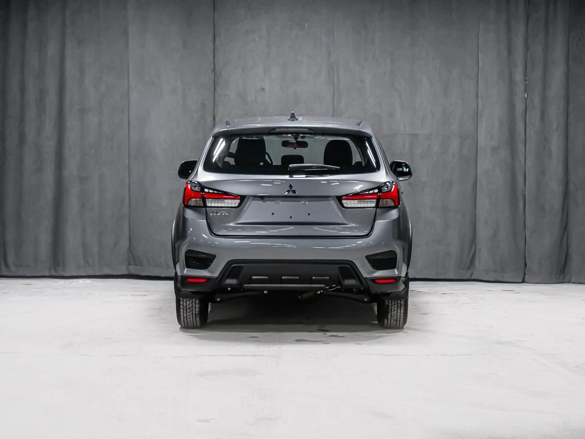 Mitsubishi RVR ES 2027 Gris titane Montréal - photo #4