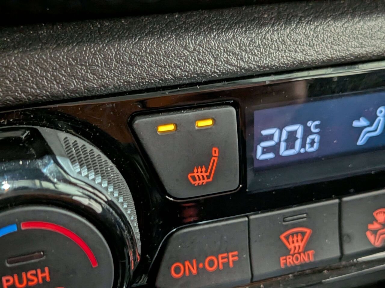 Nissan Kicks SV FWD 2024 Bleu Val-David - photo #2