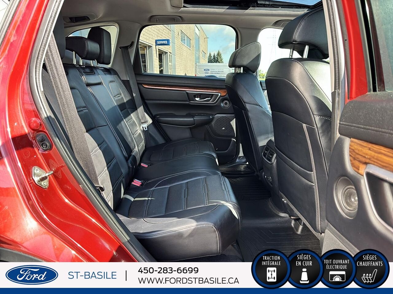 2018 HONDA CR-V Red Saint-Basile-le-Grand - photo #13