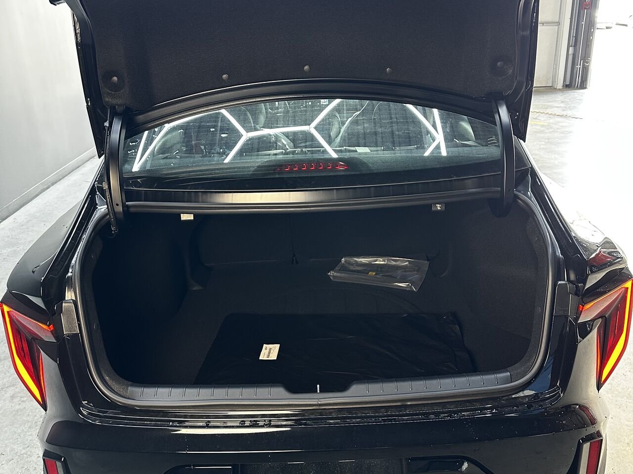 2026 Kia K4 Aurora Black Blainville - photo #2