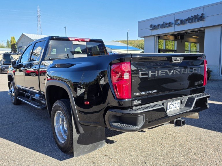 2026 CHEVROLET Silverado 3500HD K3500 SILVERADO CREW CAB HIGH COUNTRY L/BOX DURAMAX DRW (3LZ) Black Mont-Laurier - photo #6