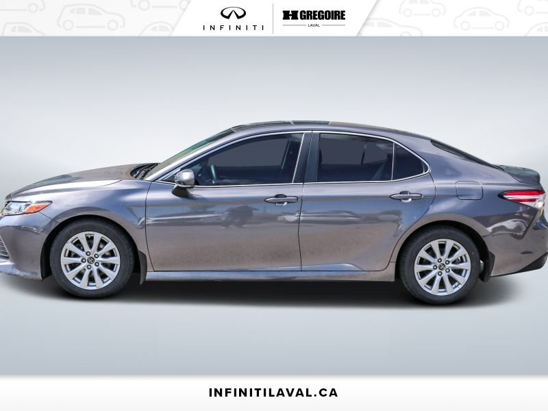 2018 Toyota Camry Blainville - photo #4