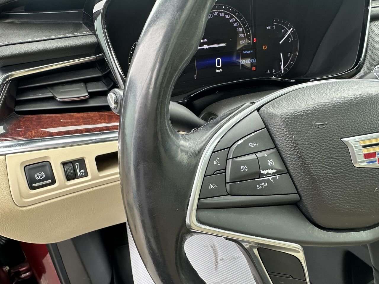 2017 CADILLAC XT5 LUXURY TI 4 portes de luxe Red Gatineau - photo #7