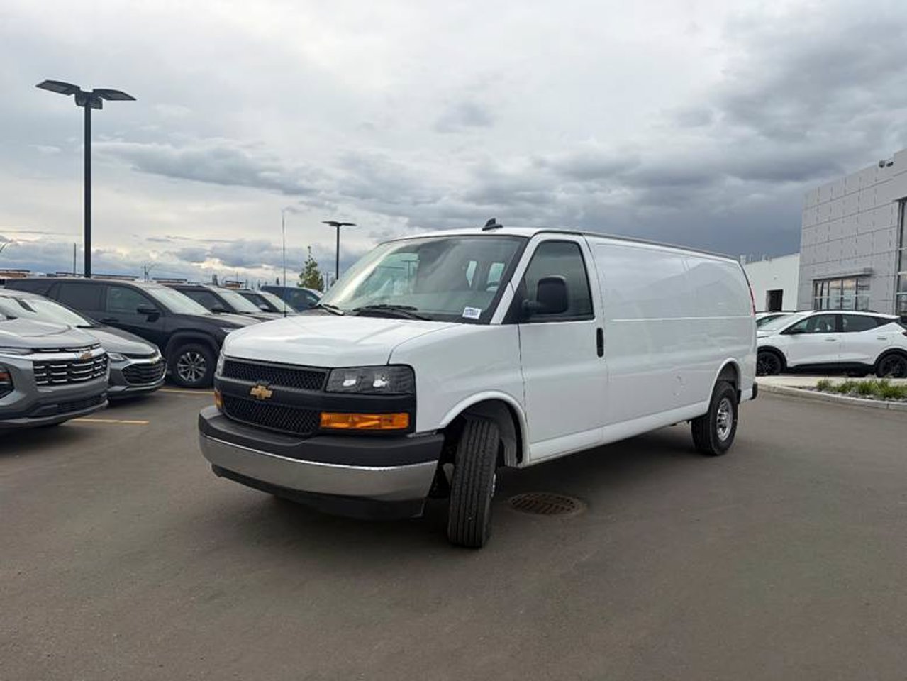 2025 Chevrolet Express Cargo Van RWD 3500 155 White Sherwood Park - photo #1