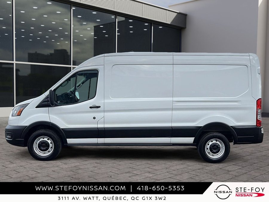 2025 Ford Transit fourgon utilitaire TOIT MOYEN T-250 PA toit moyen 148 po PNBV de 9 070 lb White