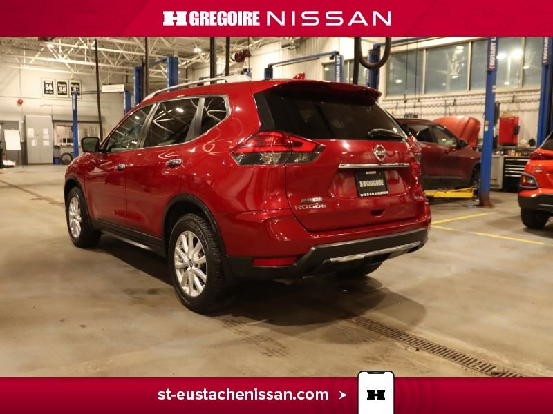 2017 Nissan Rogue Red Laval - photo #8