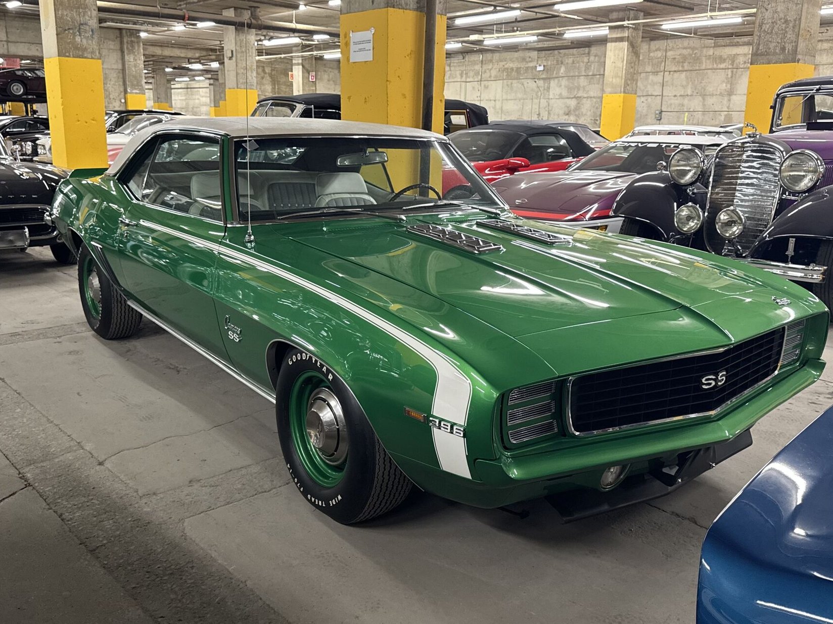 Chevrolet Camaro 1969 Vert Montréal - photo #1