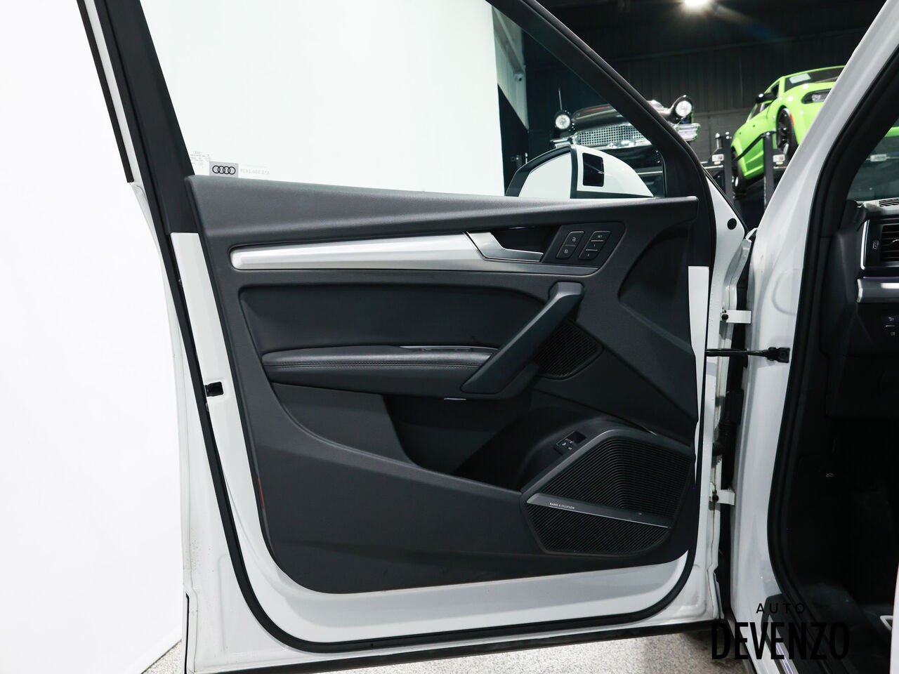 2020 Audi Q5 White Saint-Eustache - photo #9
