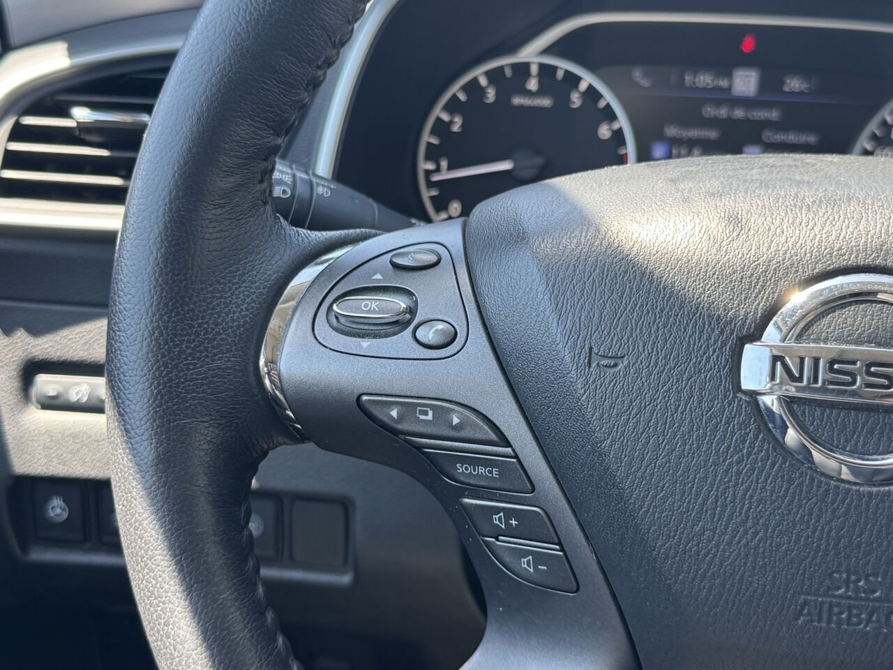2020 Nissan Murano White Granby - photo #18