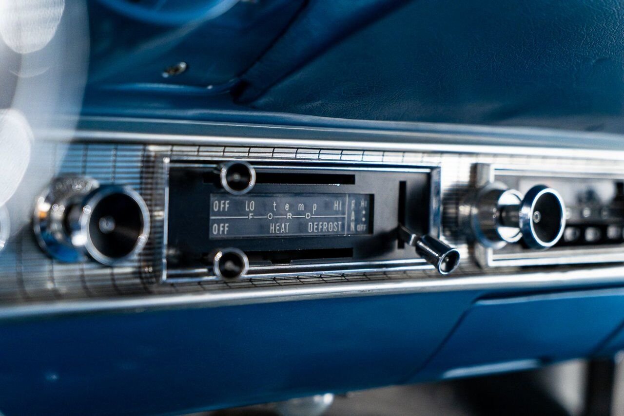 1963 Ford Galaxie 500 *PRIX EN USD* 406 Cu In TriPower 4-Speed Convertible Blue Montreal - photo #12