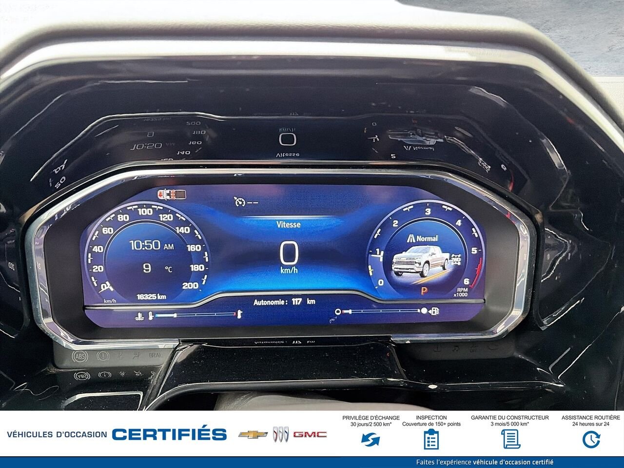 2025 CHEVROLET SILVERADO LT cabine multiplace 4RM 157 po White Montmagny - photo #11