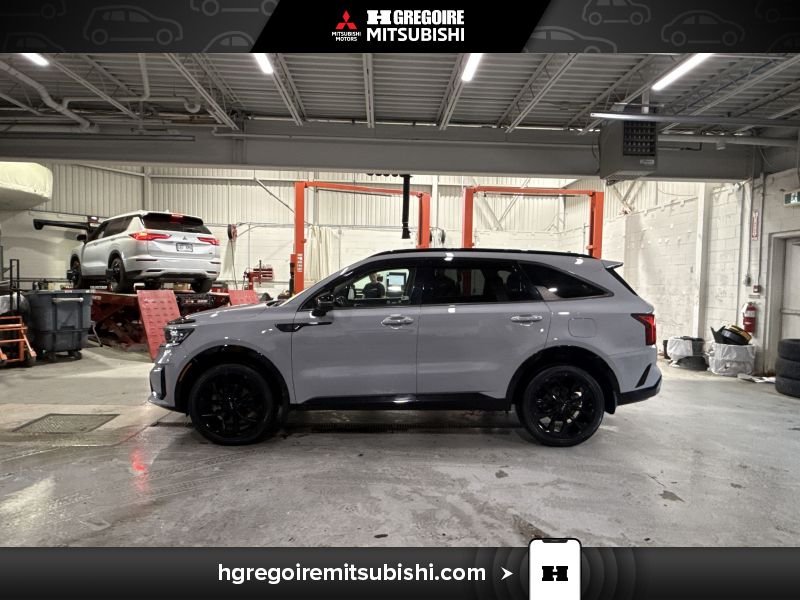 2023 Kia Sorento Grey Laval - photo #4