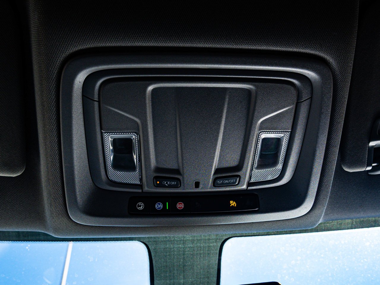 2021 Chevrolet Silverado 2500HD 4WD Crew Cab 159 LT White Sherwood Park - photo #25