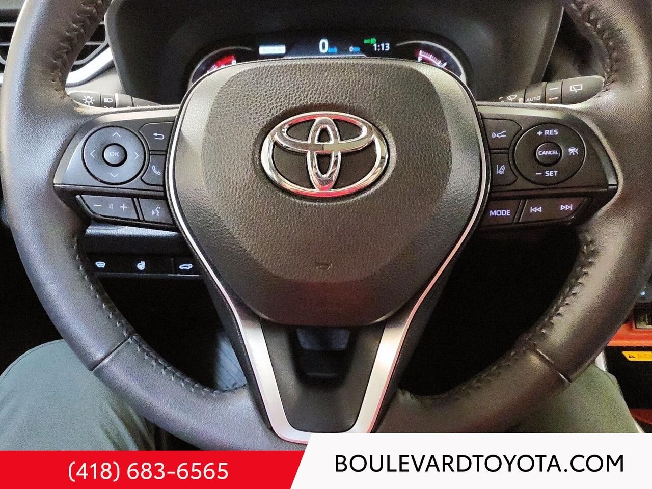 2024 Toyota RAV4 97734B-130 | TRAIL Midnight Black Metallic Québec - photo #11