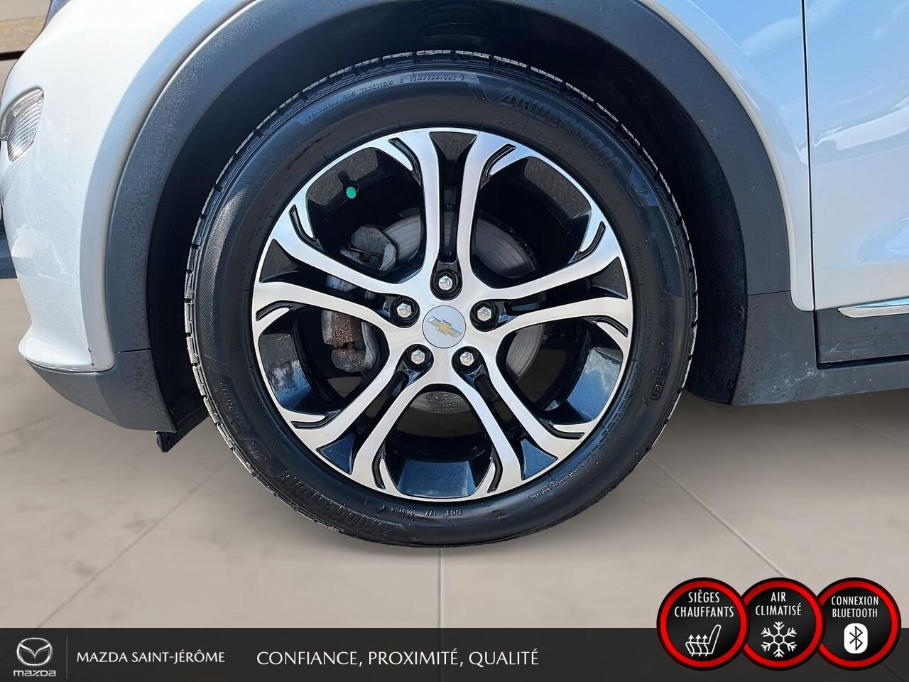 Chevrolet Bolt EV 2017 Argent Saint-Jérôme - photo #10