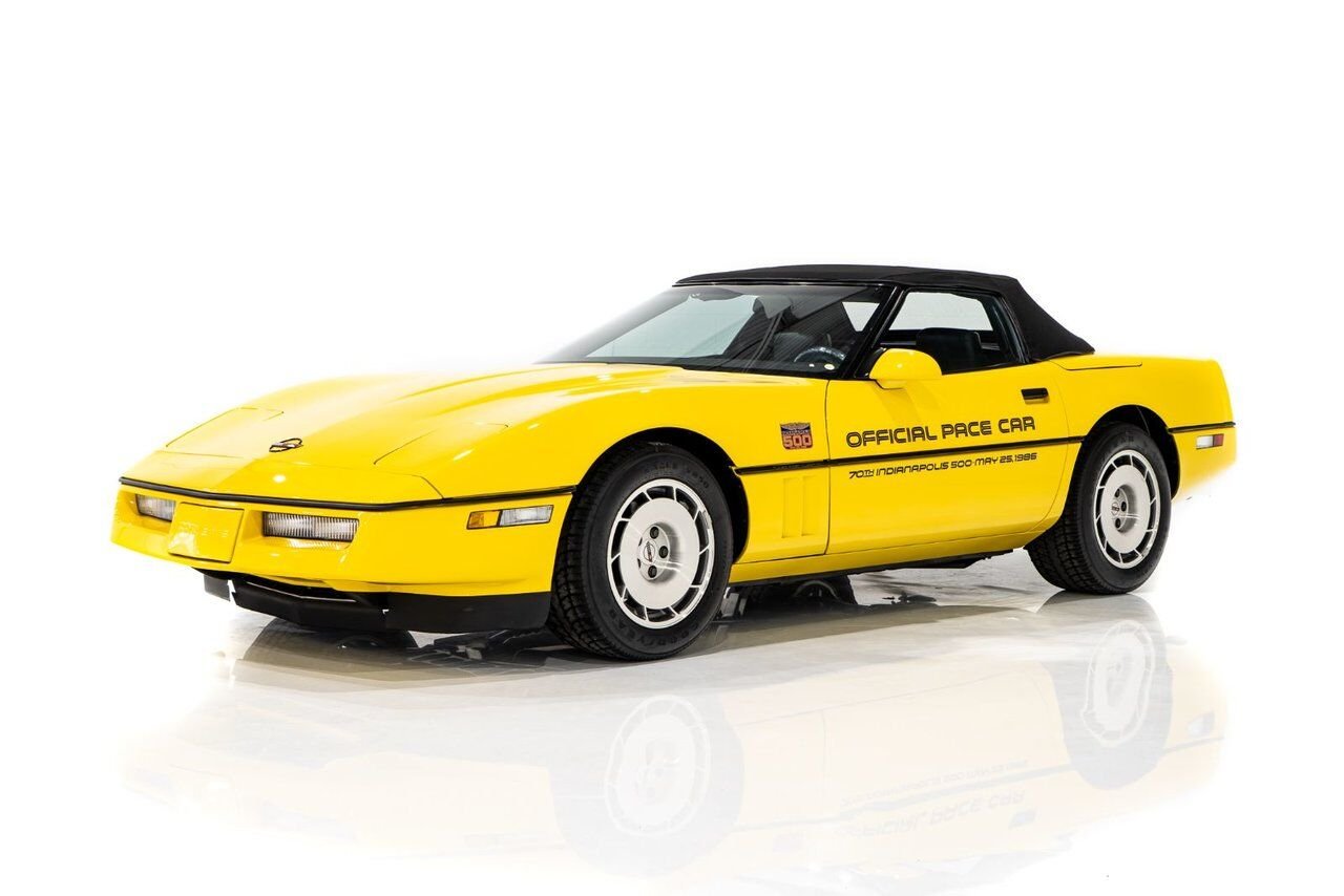 Chevrolet Corvette Pace Car livery with only 17,380km (10,800miles) 1986 Jaune Montréal - photo #91