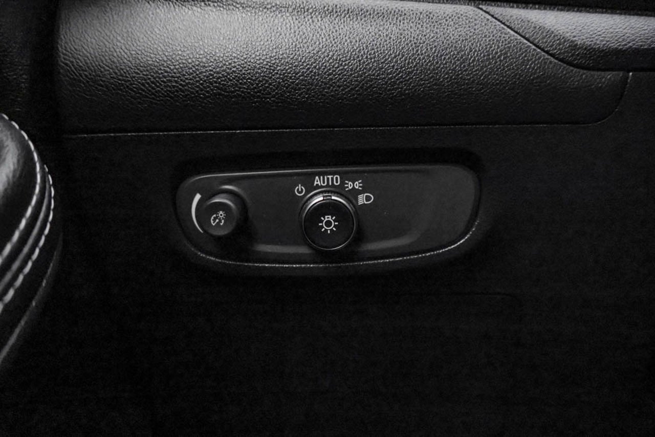 2024 Buick Encore GX AWD 4dr Avenir Black Sherwood Park - photo #18