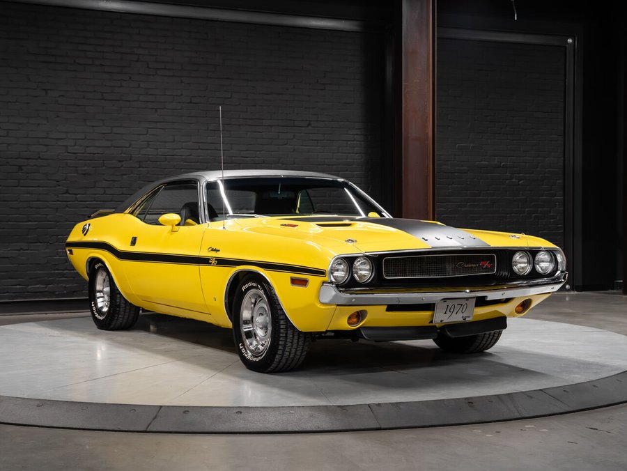 1970 Dodge Challenger R/T | 440 6 Pack | 4 Speed Pistol Grip | High End Restoration | Matching Numbers