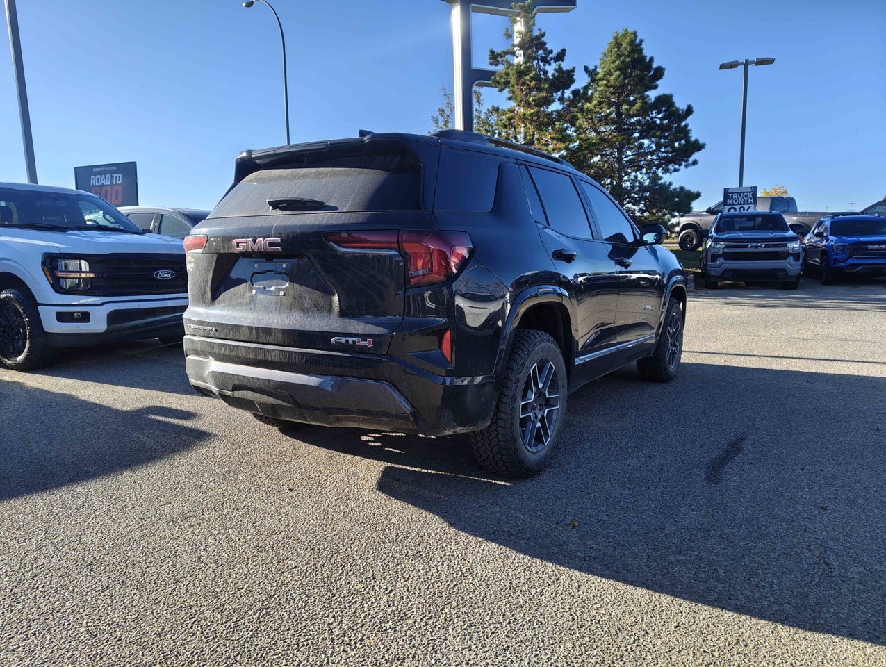 2026 GMC Terrain AWD 4dr AT4 Black Sherwood Park - photo #5