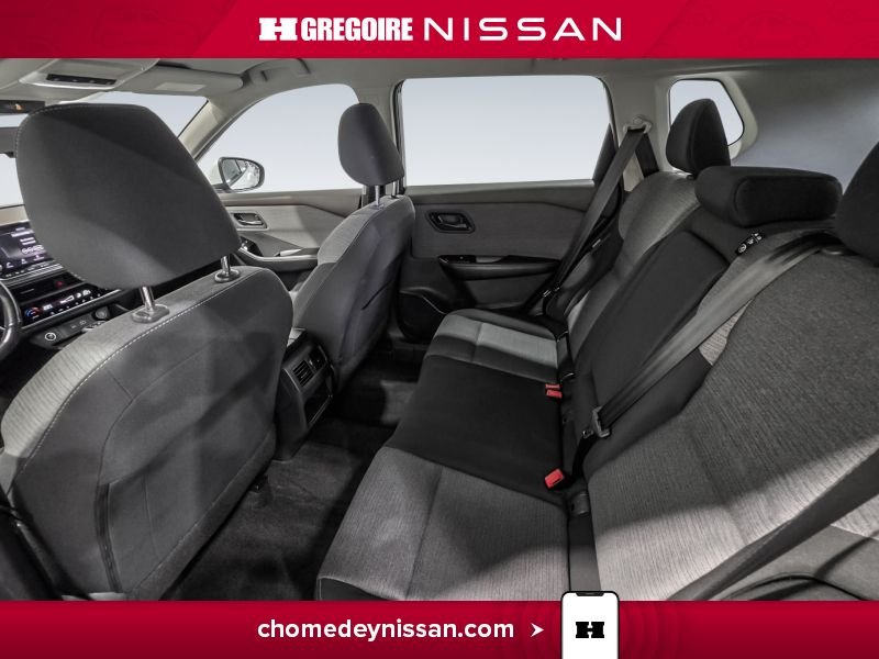 2022 Nissan Rogue Grey Laval - photo #23