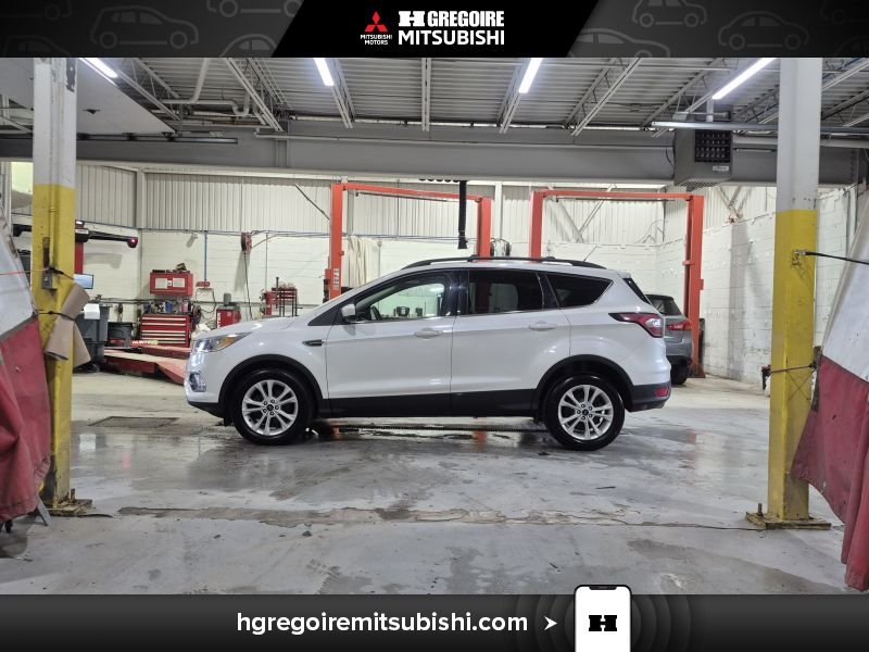 2018 Ford Escape White Laval - photo #4