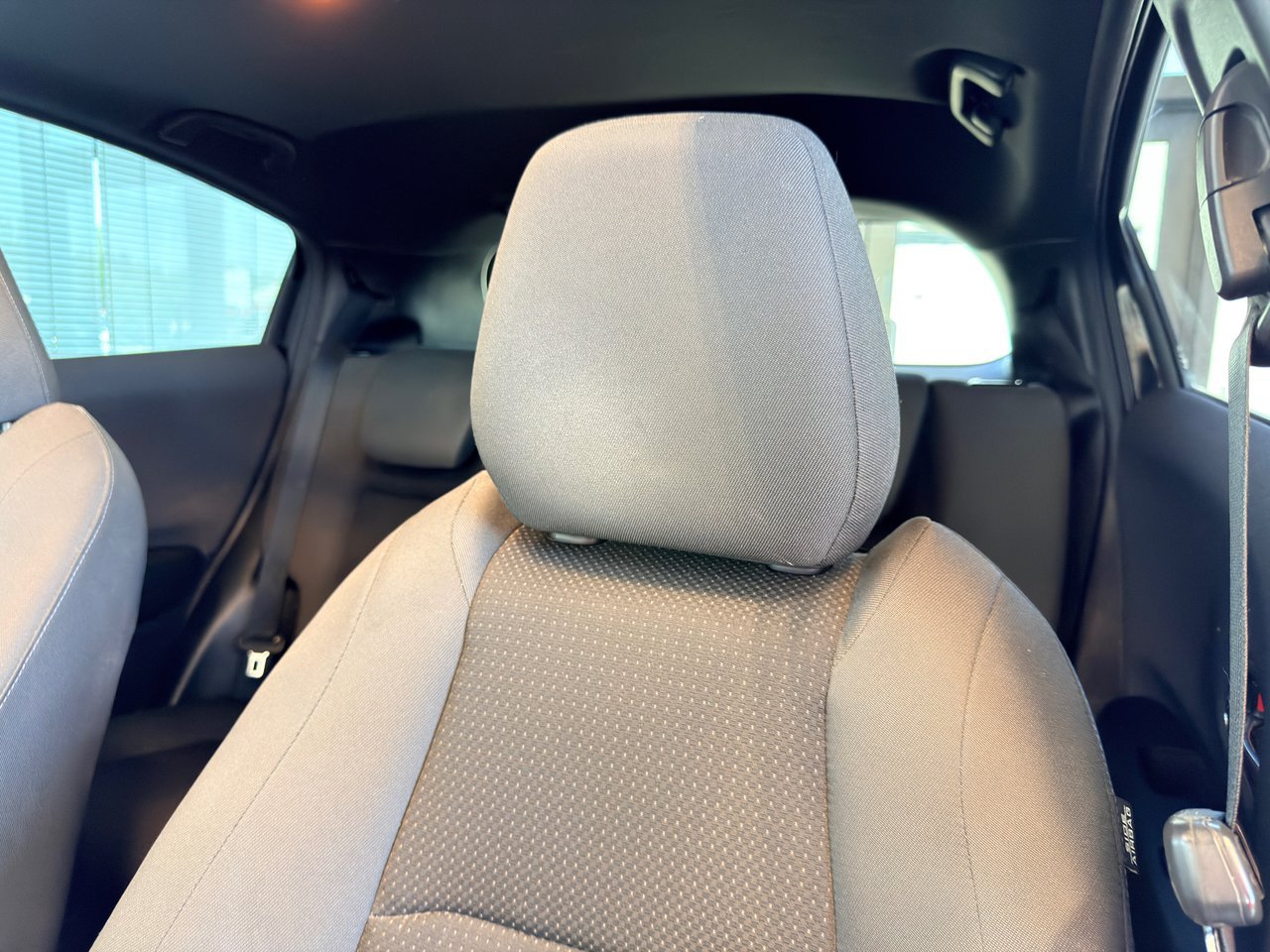 2021 Honda HR-V Black Notre-Dame-des-Prairies - photo #16