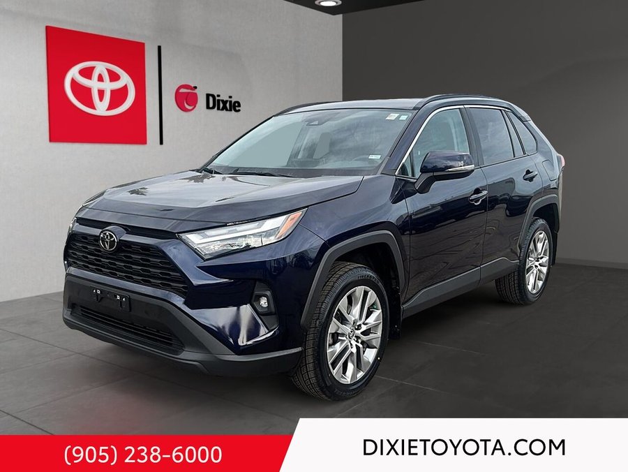 2022 Toyota RAV4 XLE AWD Blue
