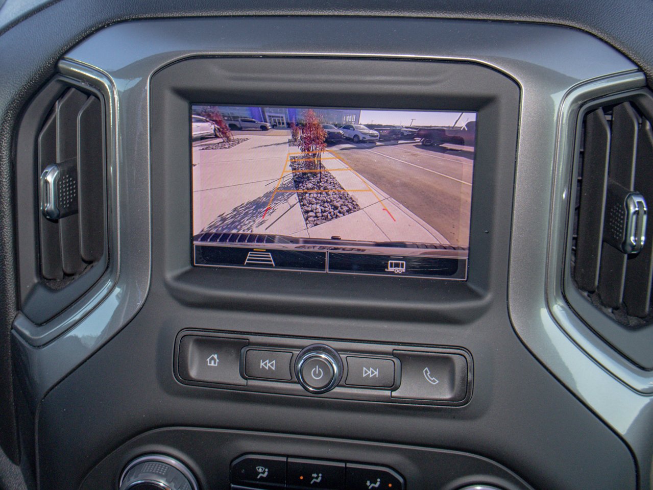 2025 Chevrolet Silverado 2500HD 4WD Crew Cab 159 Custom Black Sherwood Park - photo #27