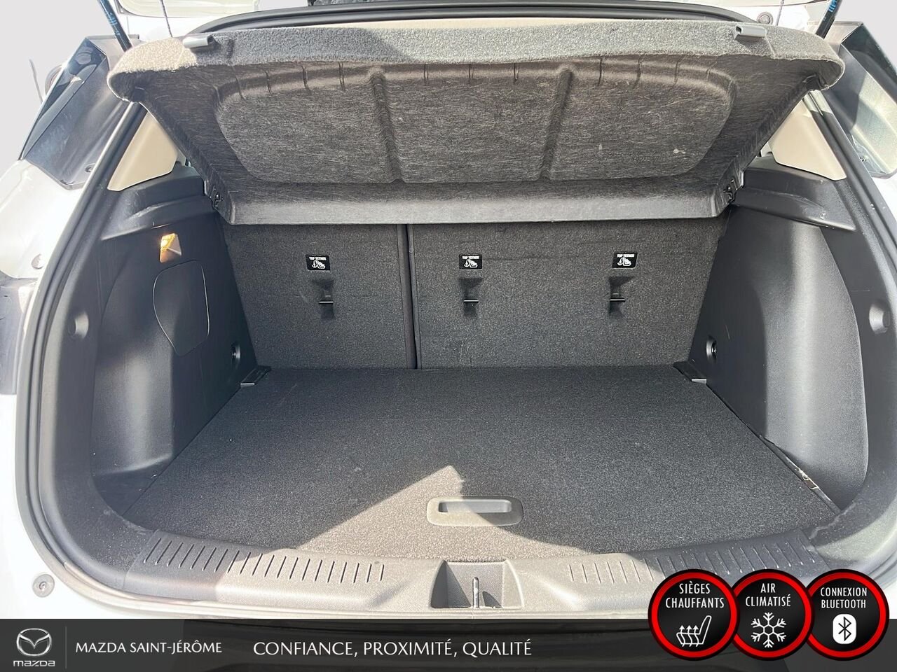 2024 Buick Encore GX White Ste-Agathe des Monts - photo #21