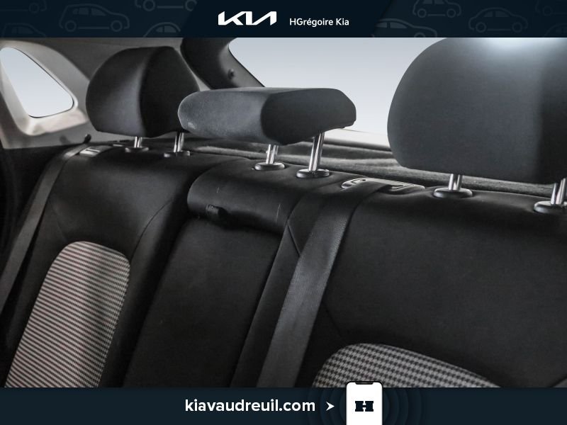 2021 Hyundai Kona Silver Saint-Eustache - photo #11