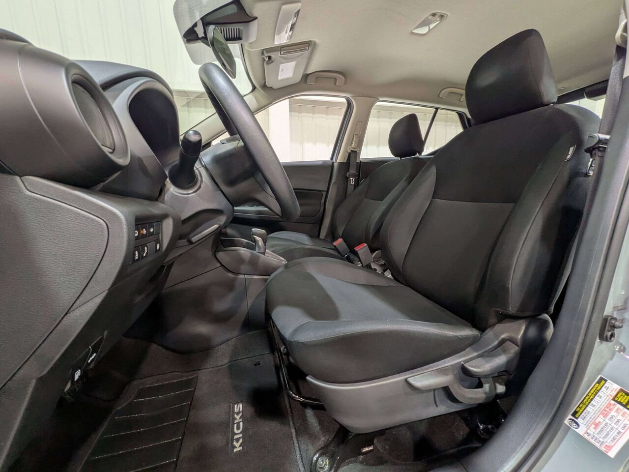 Nissan Kicks S FWD 2024 Gris Val-David - photo #1
