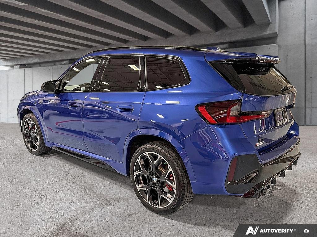 2024 BMW X1 M35i xDrive 2602174A | M35i xDrive, stunning, less than 47,000km Blue Edmonton - photo #3