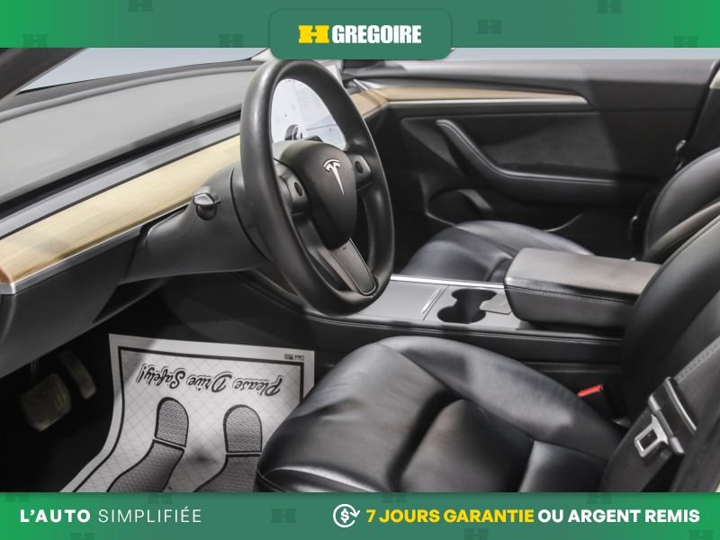 2021 Tesla Model 3 White Laval - photo #11